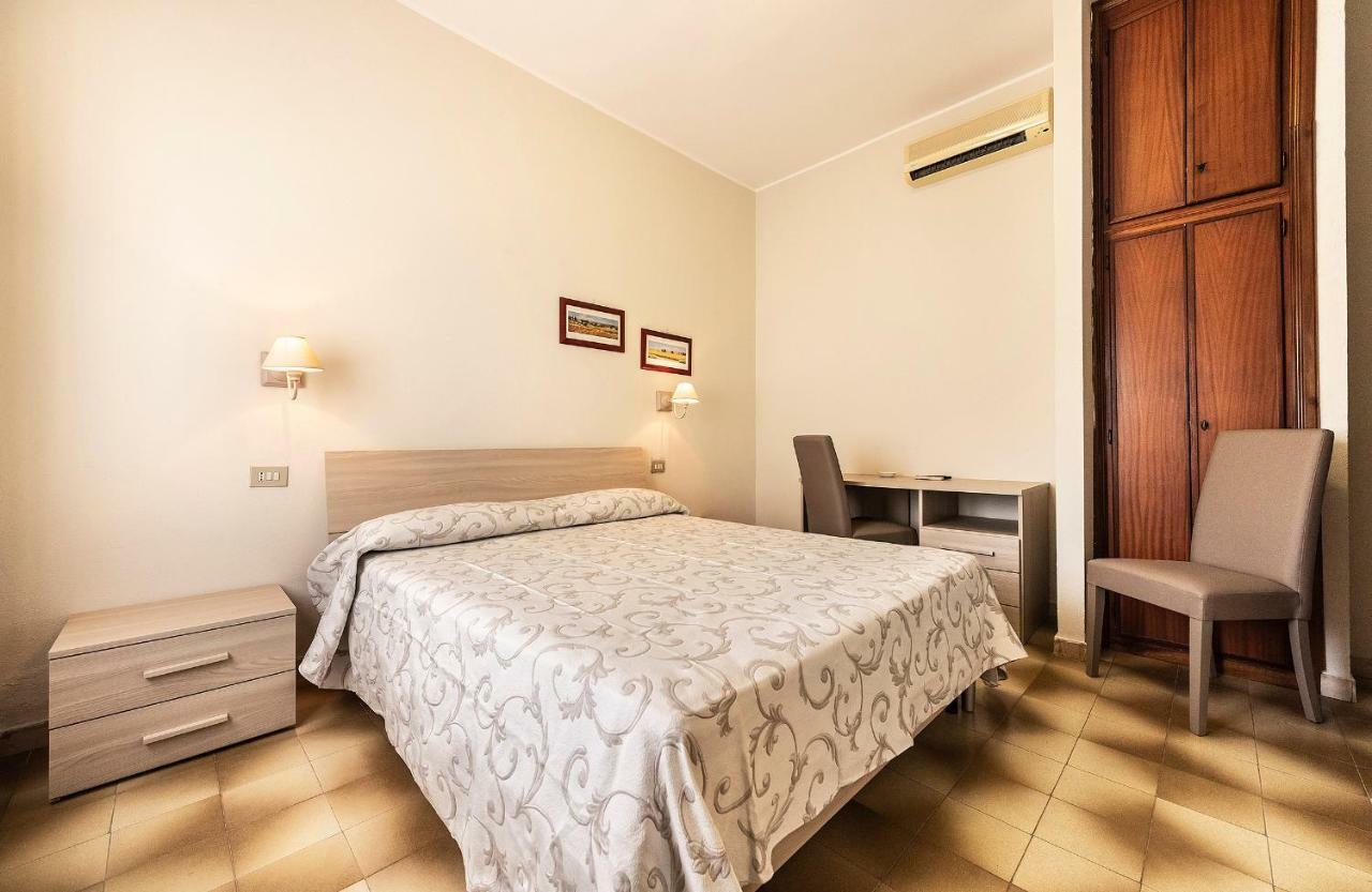 Hotel Aurelia تاركوينيا المظهر الخارجي الصورة
